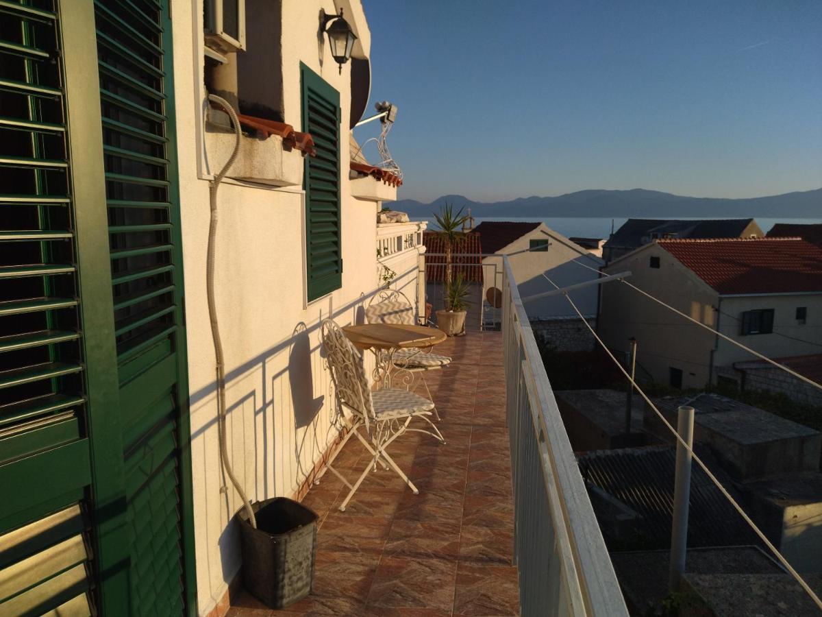 Apartments Maja I Mate Sucuraj Luaran gambar