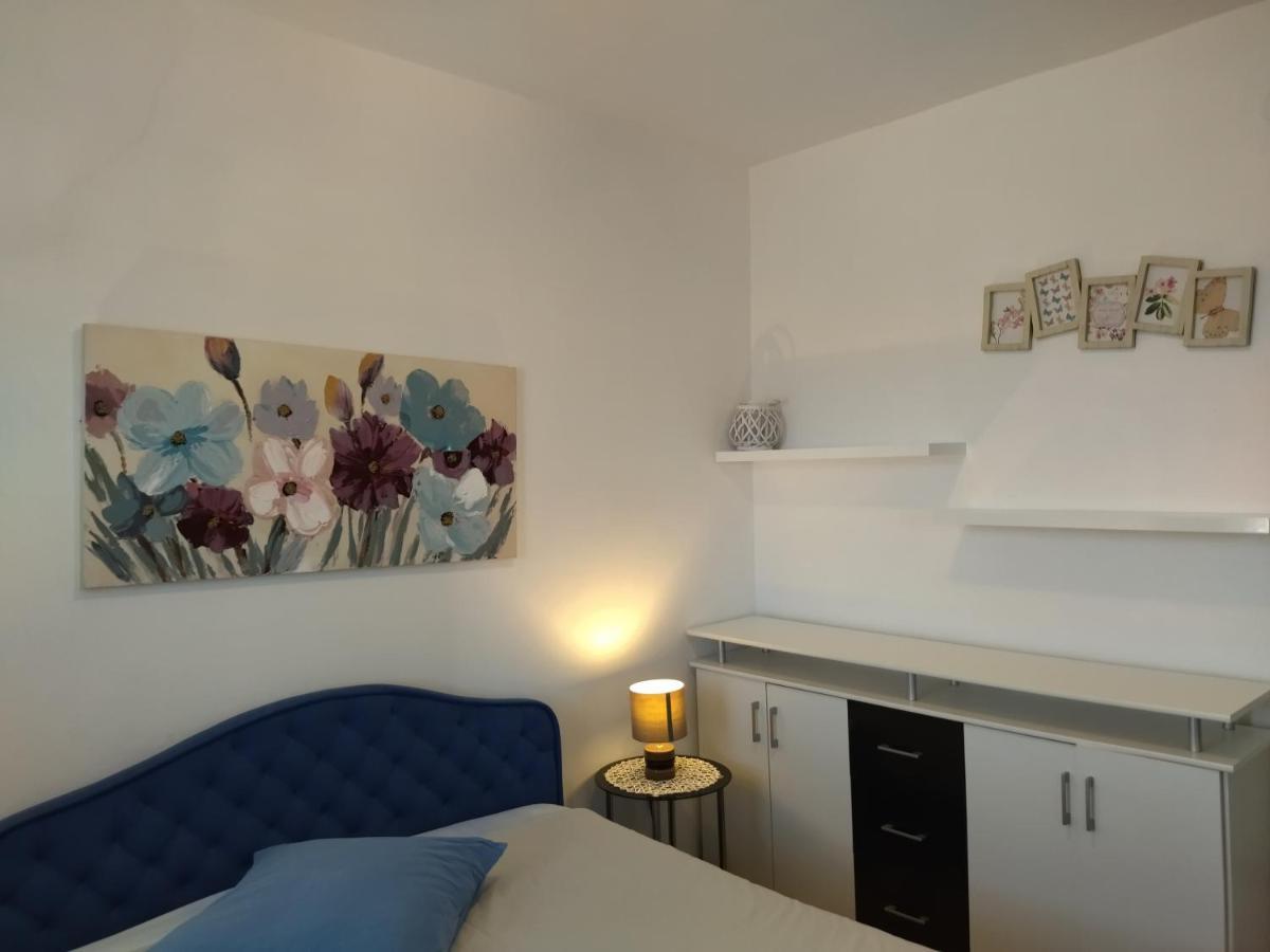 Apartments Maja I Mate Sucuraj Luaran gambar