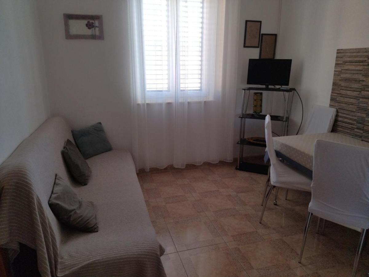 Apartments Maja I Mate Sucuraj Luaran gambar