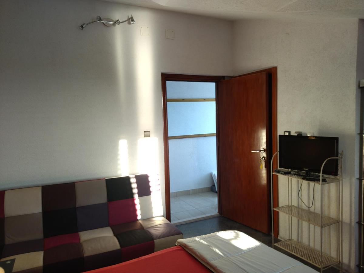Apartments Maja I Mate Sucuraj Luaran gambar