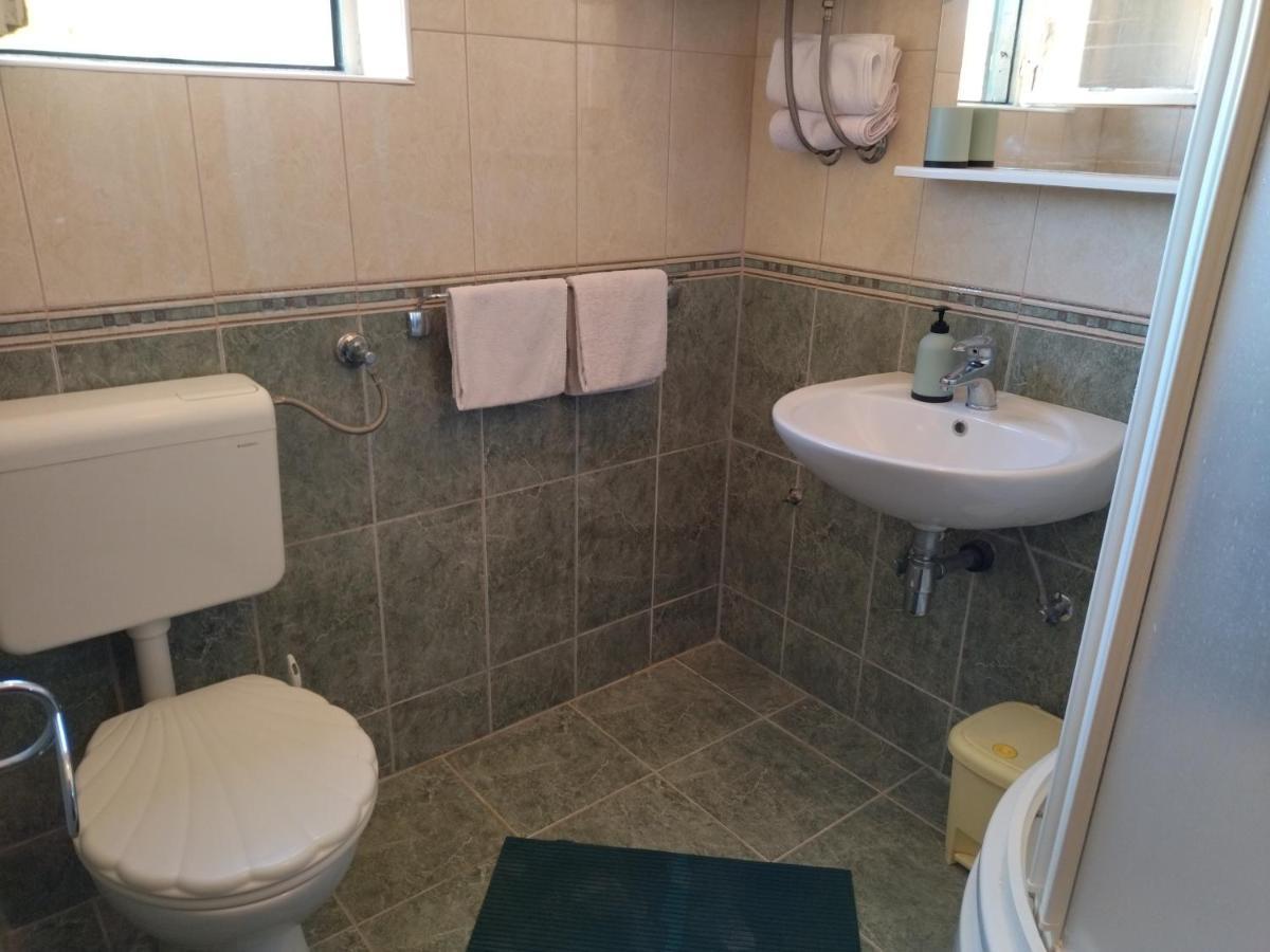 Apartments Maja I Mate Sucuraj Luaran gambar