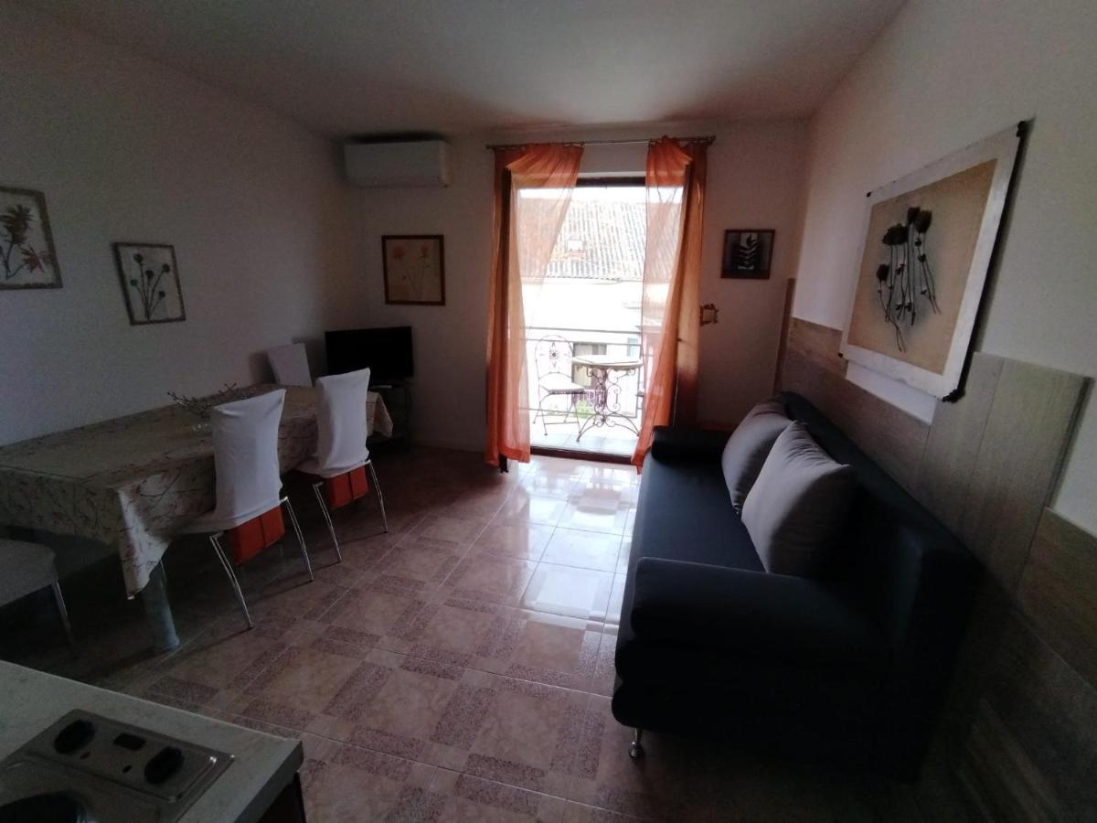 Apartments Maja I Mate Sucuraj Luaran gambar